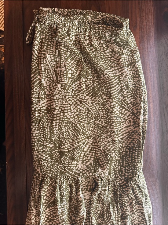 Maurices Dresses & Skirts - Maurices Olive Green and Cream Printed Maxi Skirt